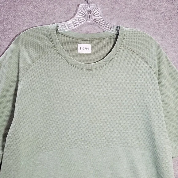 Lululemon Men Activewear Shirt Large Green Movement Is Medicine Crew Neck Tee - Picture 3 of 10